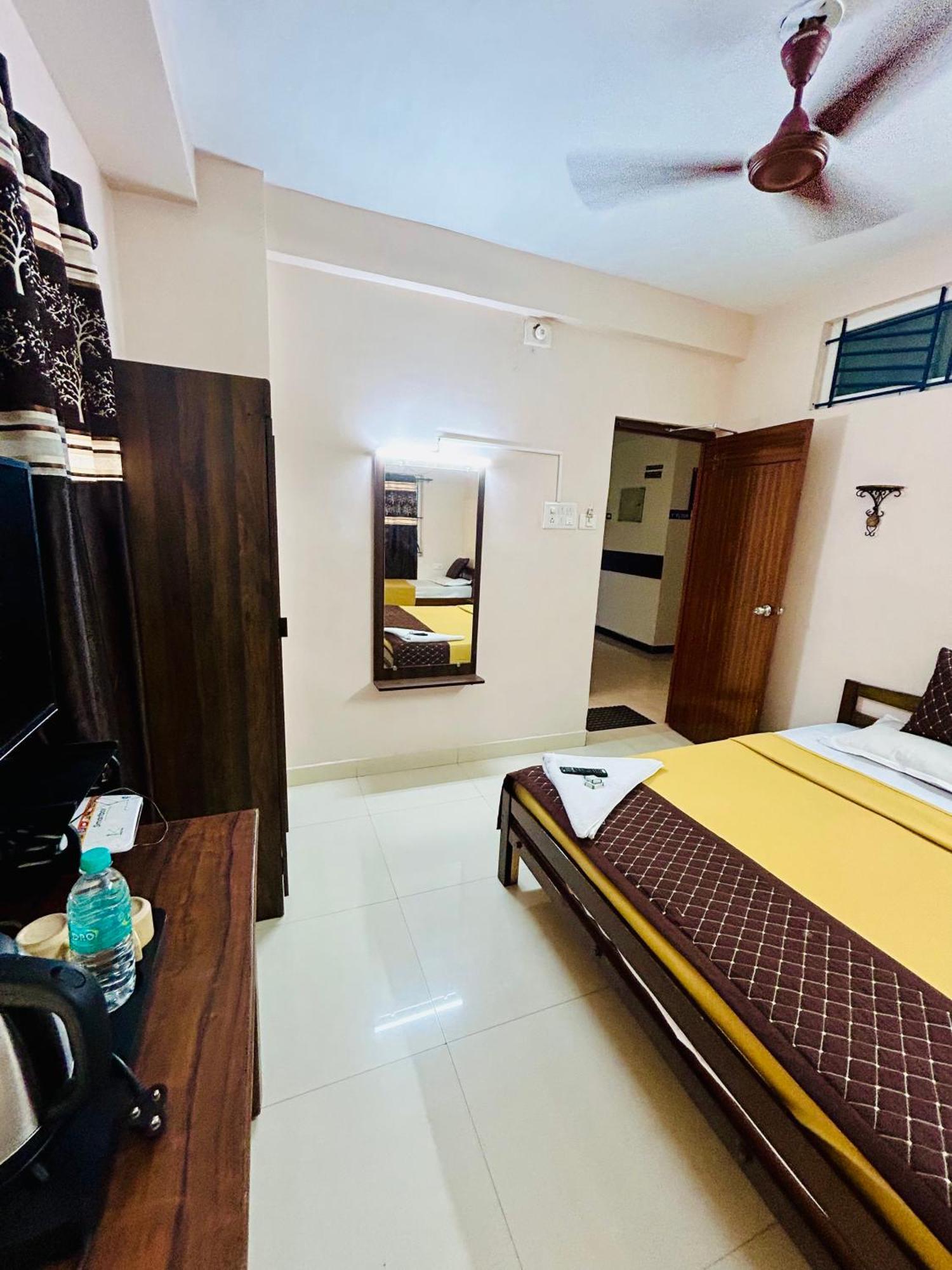 Hotel Jothi Coimbatore Zewnętrze zdjęcie
