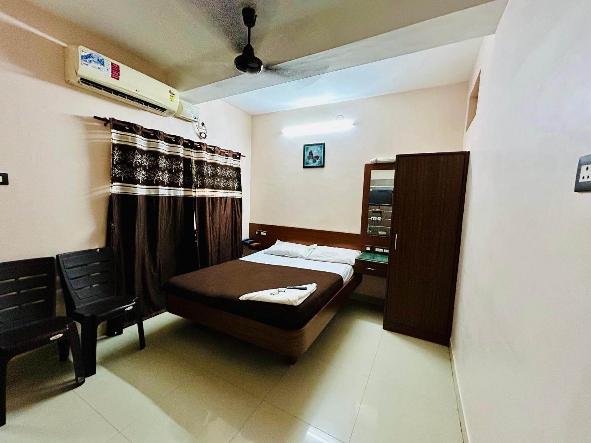Hotel Jothi Coimbatore Zewnętrze zdjęcie