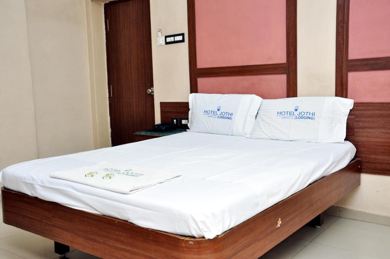 Hotel Jothi Coimbatore Zewnętrze zdjęcie